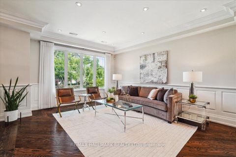 Photo 4 at 135 Glenvale Boulevard, Leaside, Toronto