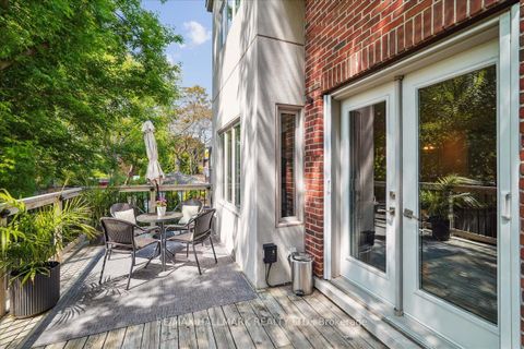 Photo 14 at 135 Glenvale Boulevard, Leaside, Toronto