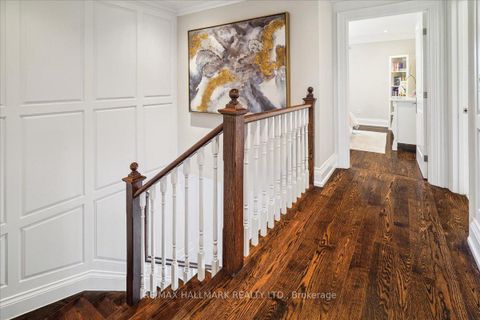 Photo 18 at 135 Glenvale Boulevard, Leaside, Toronto