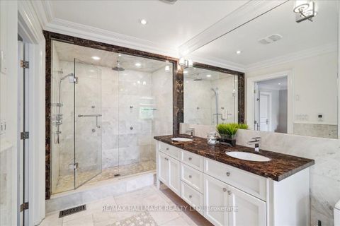 Photo 22 at 135 Glenvale Boulevard, Leaside, Toronto