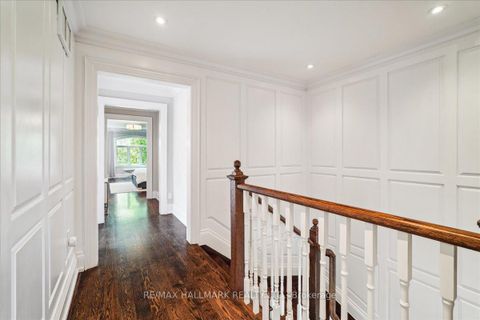 Photo 29 at 135 Glenvale Boulevard, Leaside, Toronto