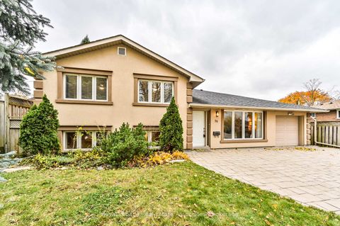 Photo 2 at 39 Shipley Road, Richview, Toronto