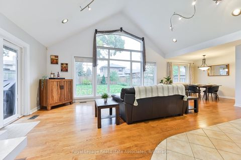 Photo 6 at 39 Shipley Road, Richview, Toronto