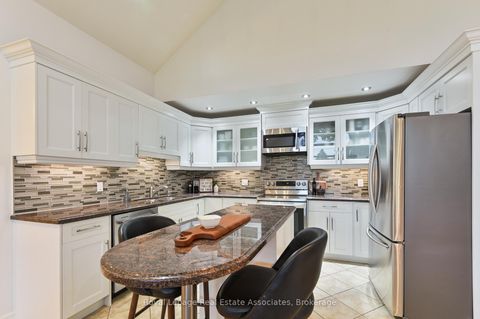 Photo 11 at 39 Shipley Road, Richview, Toronto