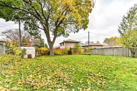 Photo 29 at 39 Shipley Road, Richview, Toronto