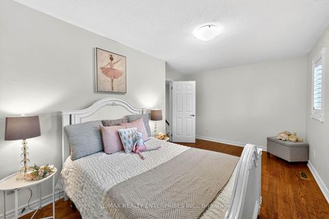 Photo 17 at 336 Oakridge Court, RO River Oaks, Oakville