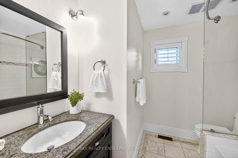 Photo 21 at 336 Oakridge Court, RO River Oaks, Oakville