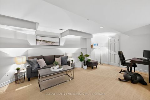 Photo 23 at 336 Oakridge Court, RO River Oaks, Oakville