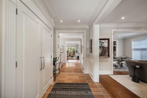 Photo 5 at 80 Kingsway Crescent, Kingsway South, Toronto