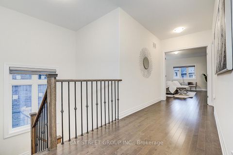 Photo 21 at 14 Botelho Circle, Bayview Southeast, Aurora