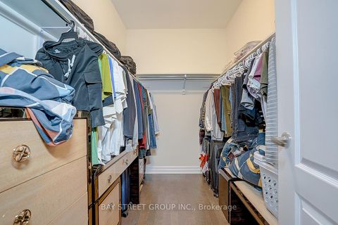 Photo 26 at 14 Botelho Circle, Bayview Southeast, Aurora