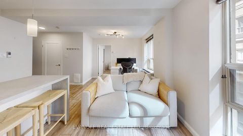 Photo 13 at 605 - 80 Charles Street E, Yonge Corridor, Toronto