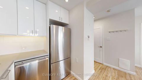 Photo 20 at 605 - 80 Charles Street E, Yonge Corridor, Toronto