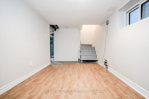 Photo 32 at 34 Patricia Avenue, Newtonbrook West, Toronto