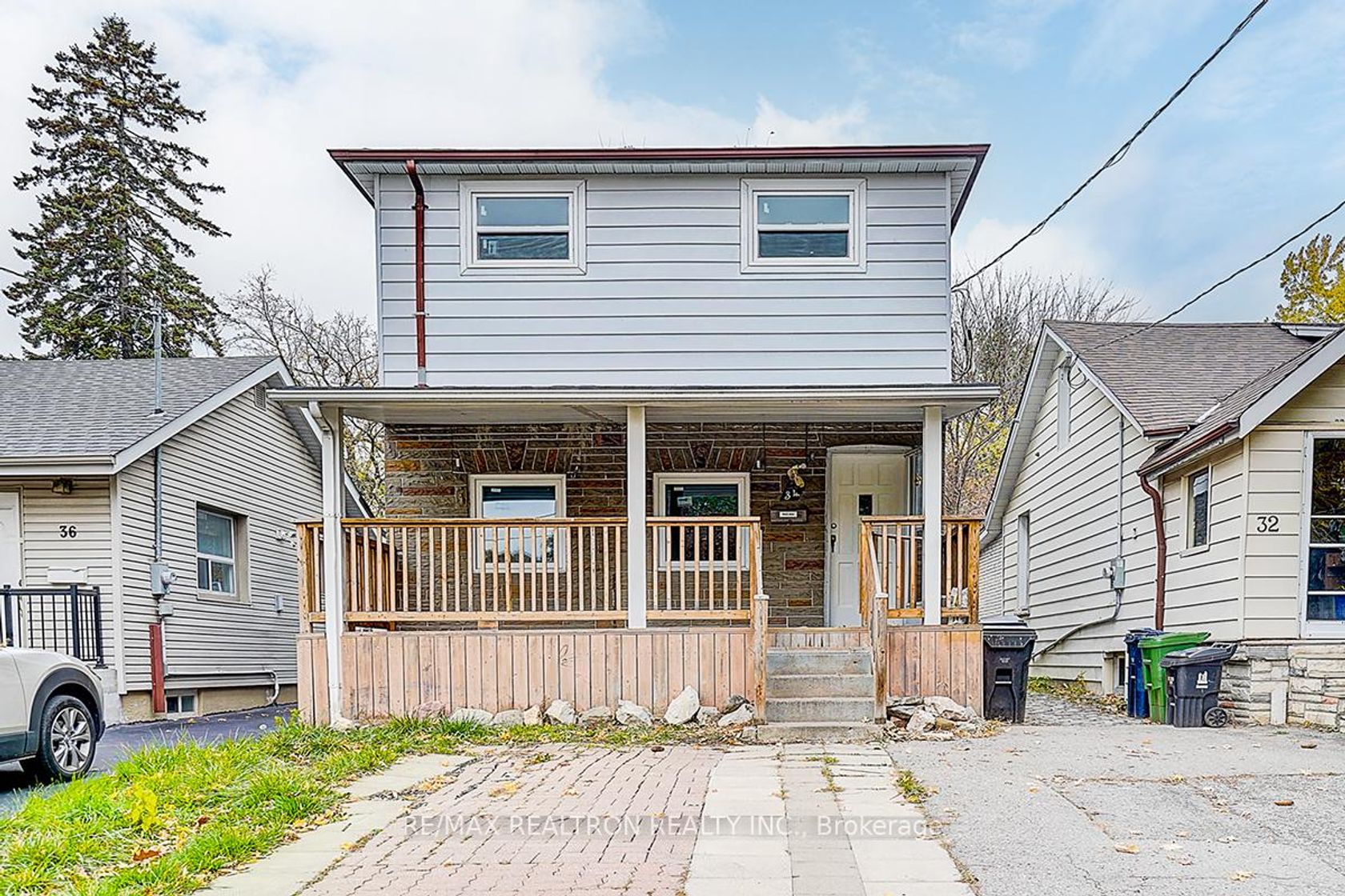 34 Patricia Avenue, Newtonbrook West, Toronto 