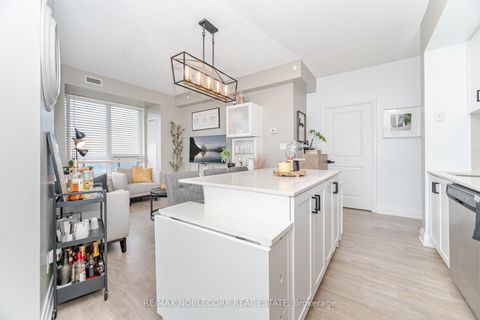 Photo 11 at 1505 - 3700 Highway 7 Road, Vaughan Corporate Centre, Vaughan