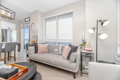 Photo 14 at 1505 - 3700 Highway 7 Road, Vaughan Corporate Centre, Vaughan