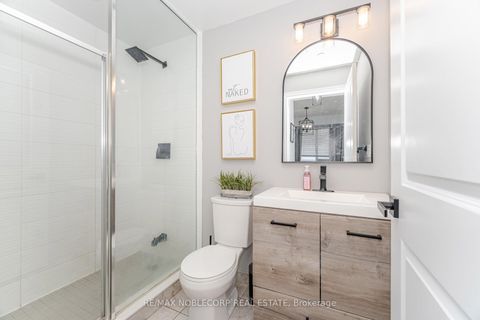 Photo 20 at 1505 - 3700 Highway 7 Road, Vaughan Corporate Centre, Vaughan