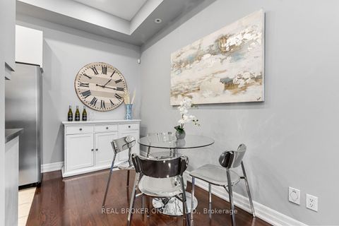 Photo 4 at 51 St Paul Street, Moss Park, Toronto