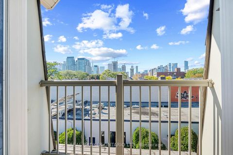 Photo 16 at 51 St Paul Street, Moss Park, Toronto