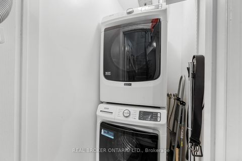 Photo 24 at 51 St Paul Street, Moss Park, Toronto