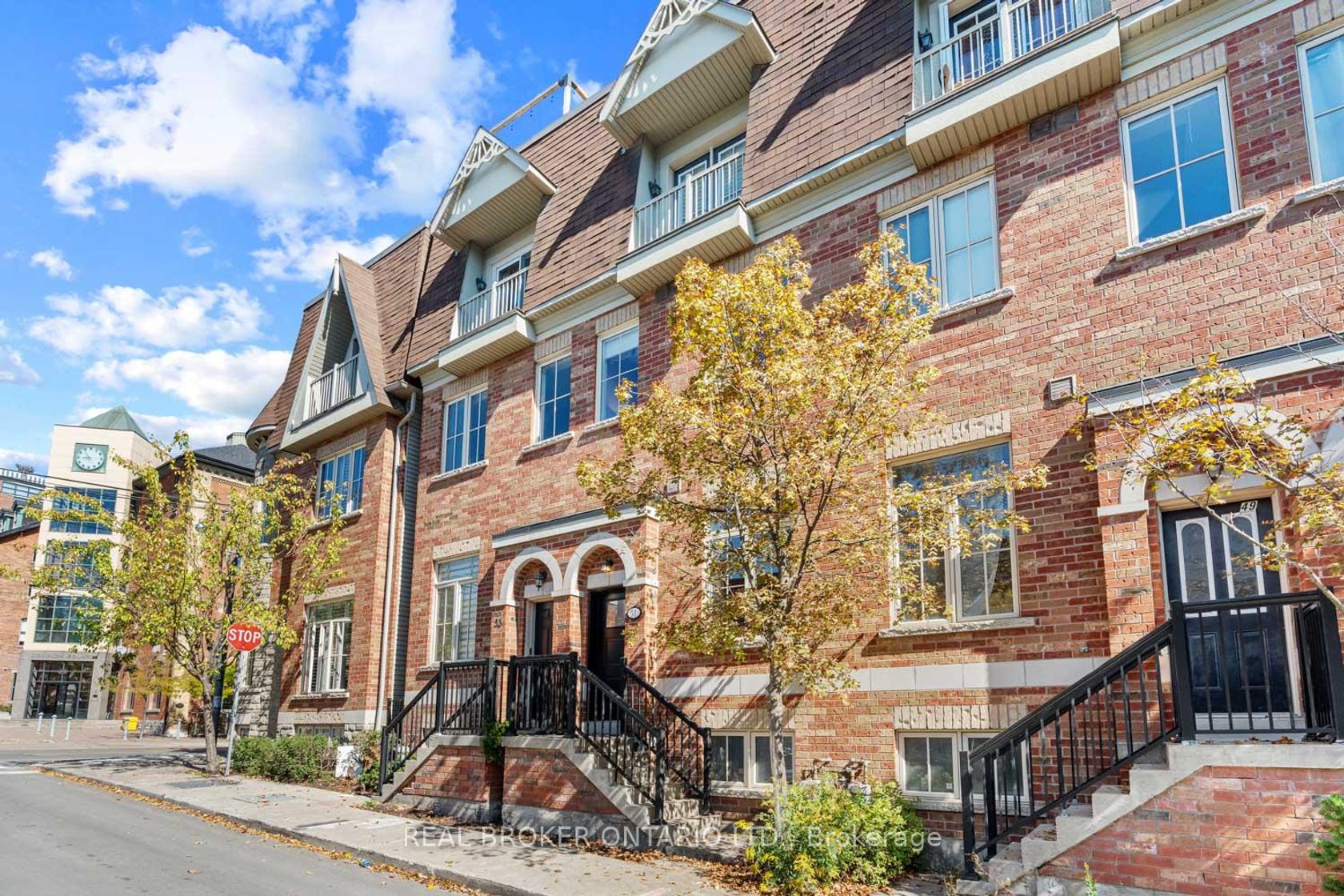 51 St Paul Street, Moss Park, Toronto 