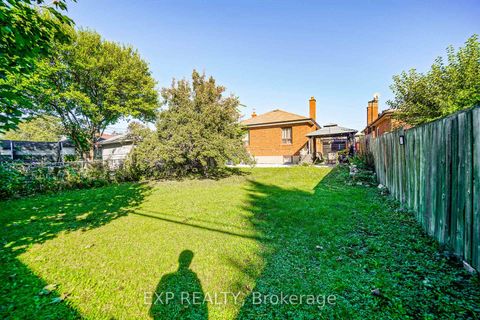 Photo 34 at 11 Bucannan Road, Maryvale, Toronto