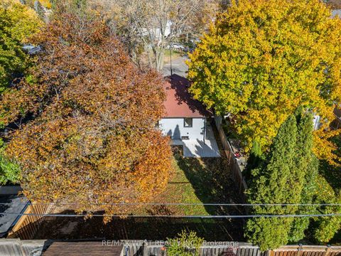 Photo 20 at 24 Appledale Road, Rosethorn, Toronto