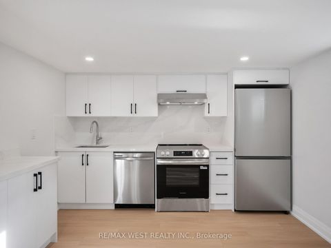 Photo 23 at 24 Appledale Road, Rosethorn, Toronto