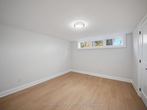 Photo 36 at 24 Appledale Road, Rosethorn, Toronto