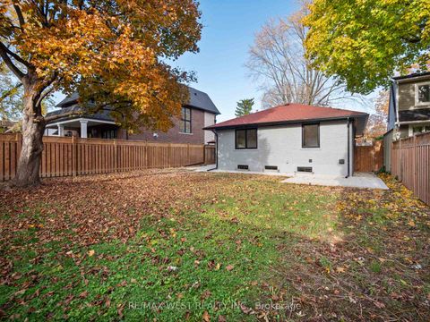 Photo 39 at 24 Appledale Road, Rosethorn, Toronto
