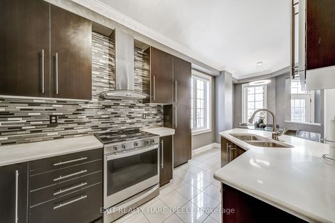 Photo 8 at 41 Poetry Drive, Vellore Village, Vaughan