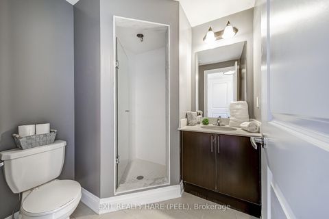 Photo 37 at 41 Poetry Drive, Vellore Village, Vaughan