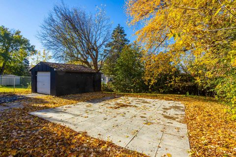 Photo 4 at 2728 Kennedy Road, L'Amoreaux, Toronto