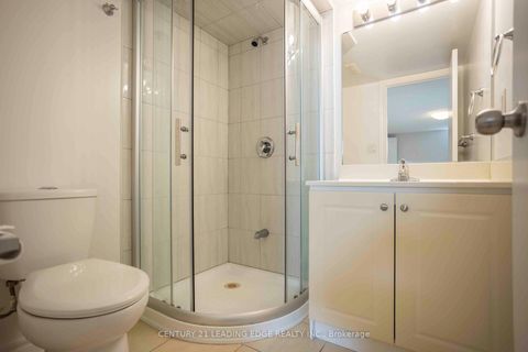 Photo 17 at 2728 Kennedy Road, L'Amoreaux, Toronto