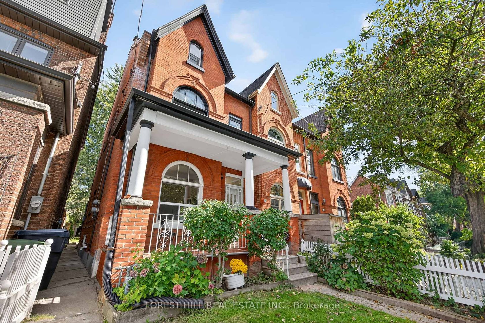 487 Clendenan Avenue, Junction Area, Toronto 