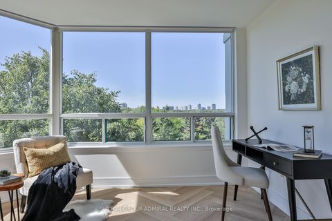 Photo 7 at 610 - 7250 Yonge Street, Yorkhill, Vaughan