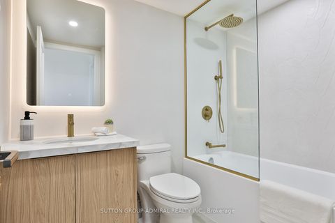 Photo 21 at 610 - 7250 Yonge Street, Yorkhill, Vaughan