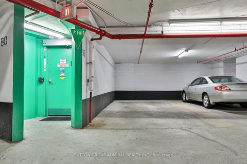 Photo 24 at 610 - 7250 Yonge Street, Yorkhill, Vaughan