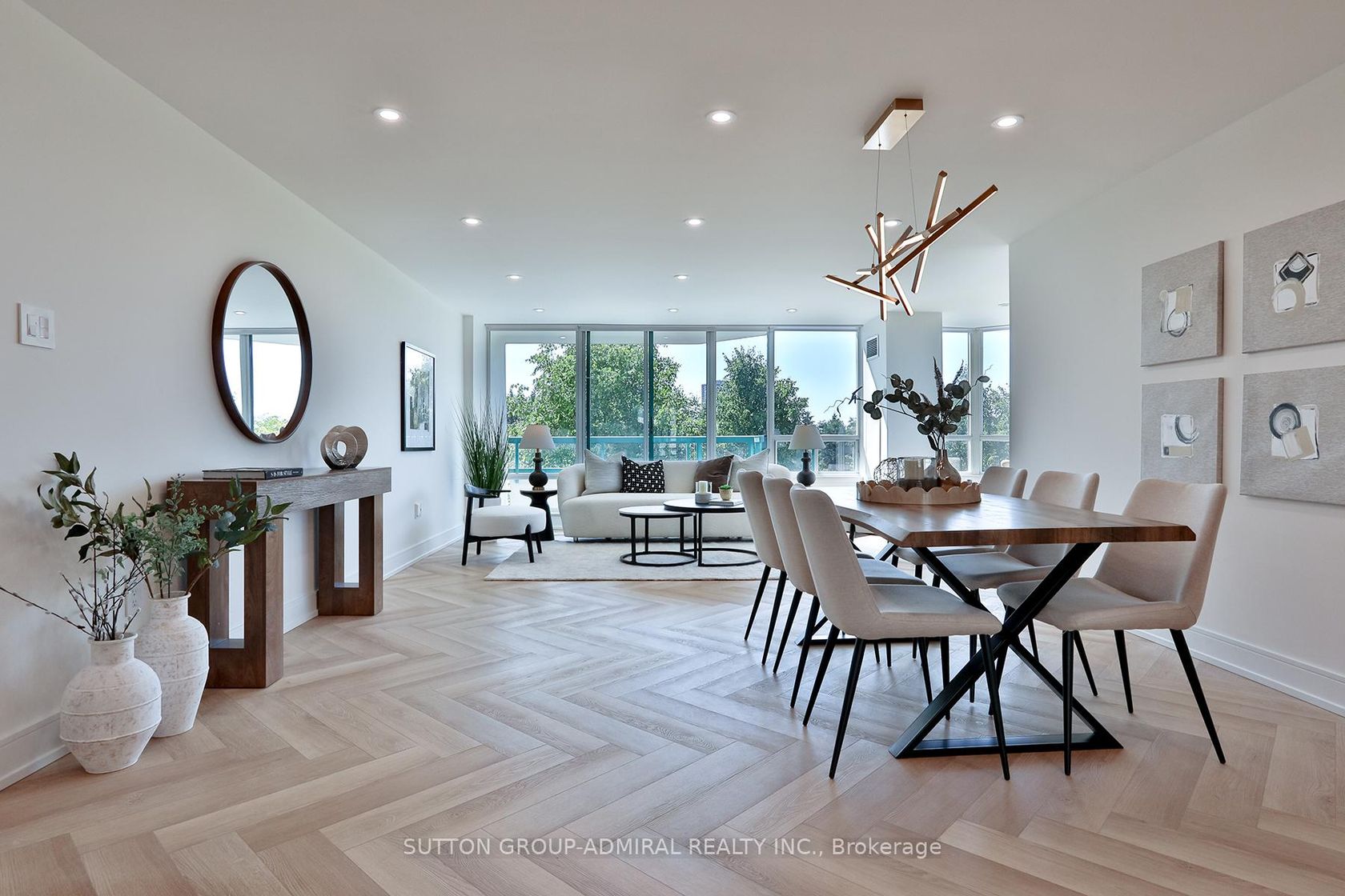 610 - 7250 Yonge Street, Yorkhill, Vaughan 