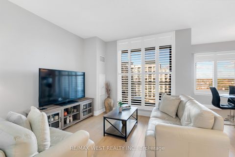 Photo 6 at 710 - 24 Woodstream Boulevard, Vaughan Grove, Vaughan