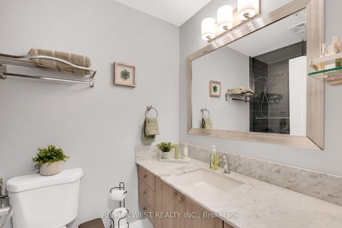 Photo 15 at 710 - 24 Woodstream Boulevard, Vaughan Grove, Vaughan