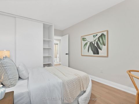 Photo 15 at 704 - 820 Burnhamthorpe Road, Markland Wood, Toronto