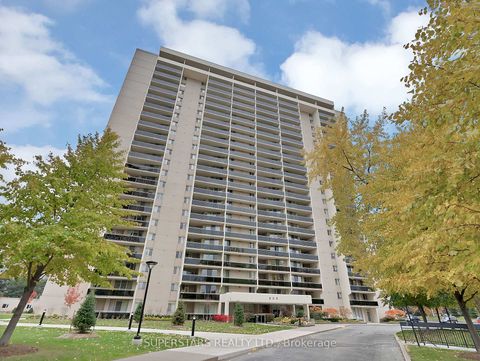 Photo 23 at 704 - 820 Burnhamthorpe Road, Markland Wood, Toronto