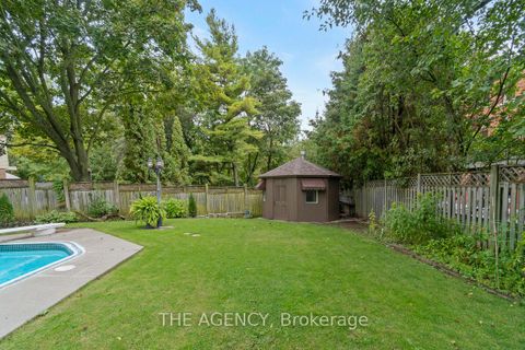 Photo 34 at 178 Millpond Court, Mill Pond, Richmond Hill