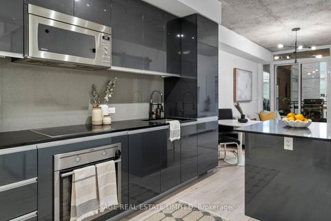 Photo 6 at 714 - 20 Gladstone Avenue, Little Portugal, Toronto