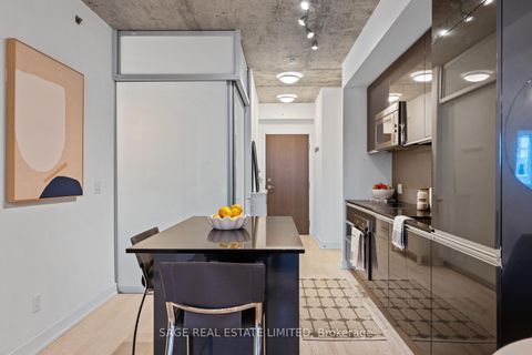 Photo 7 at 714 - 20 Gladstone Avenue, Little Portugal, Toronto