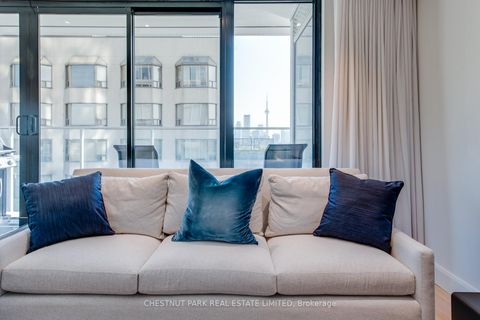 Photo 5 at 2703 - 200 Cumberland Street, Annex, Toronto