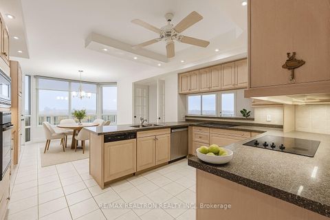 Photo 11 at 2107 - 89 Skymark Drive, Hillcrest Village, Toronto