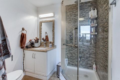 Photo 22 at 703 - 175 Hilda Avenue, Newtonbrook West, Toronto